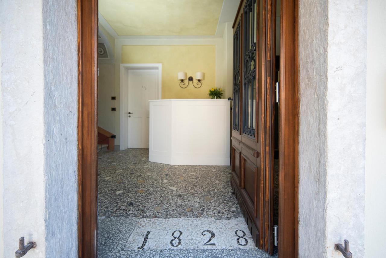 La Canonica Suite Apartments New Location Тренто Екстер'єр фото