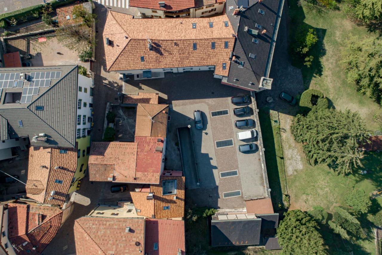 La Canonica Suite Apartments New Location Тренто Екстер'єр фото
