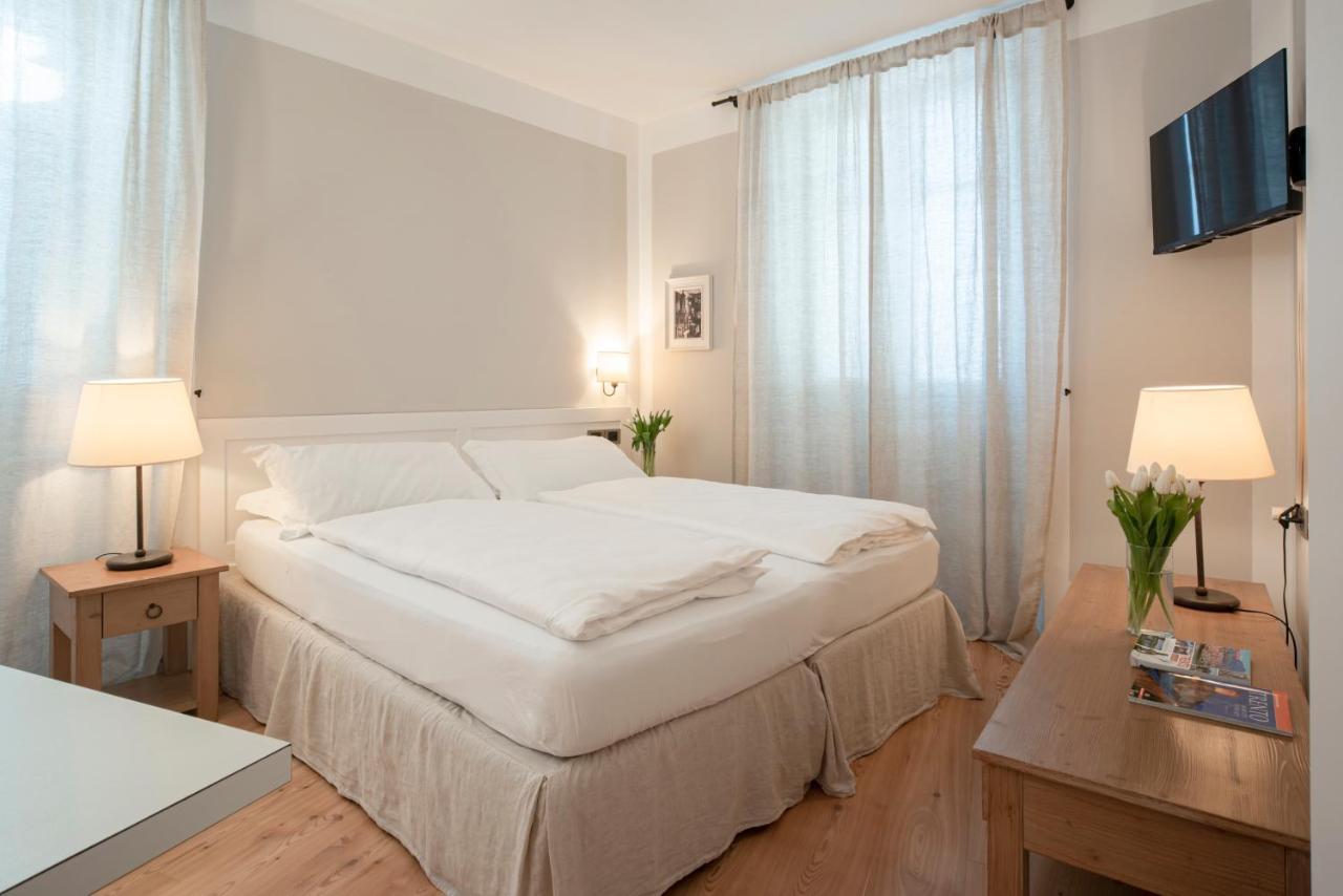 La Canonica Suite Apartments New Location Тренто Екстер'єр фото