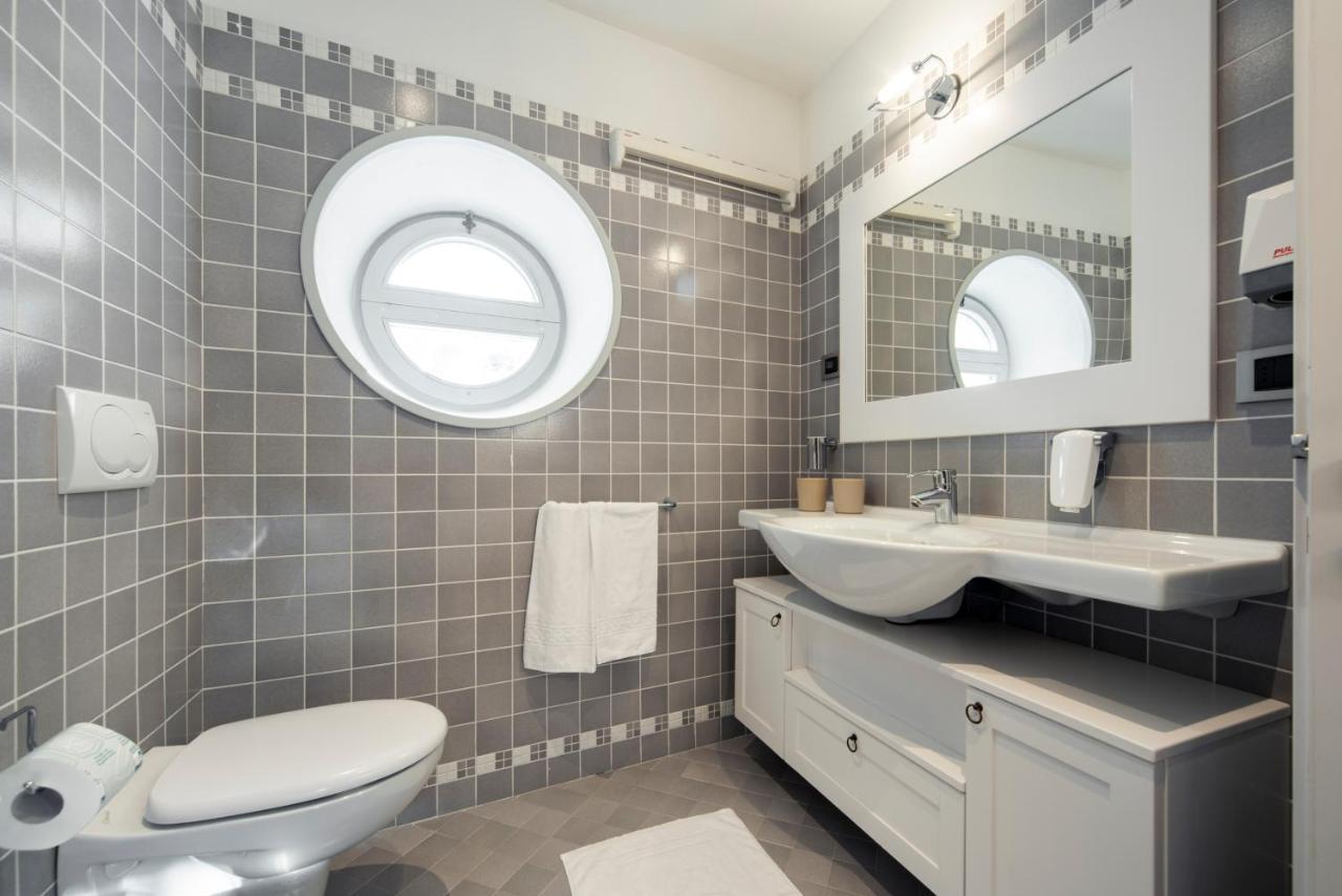 La Canonica Suite Apartments New Location Тренто Екстер'єр фото